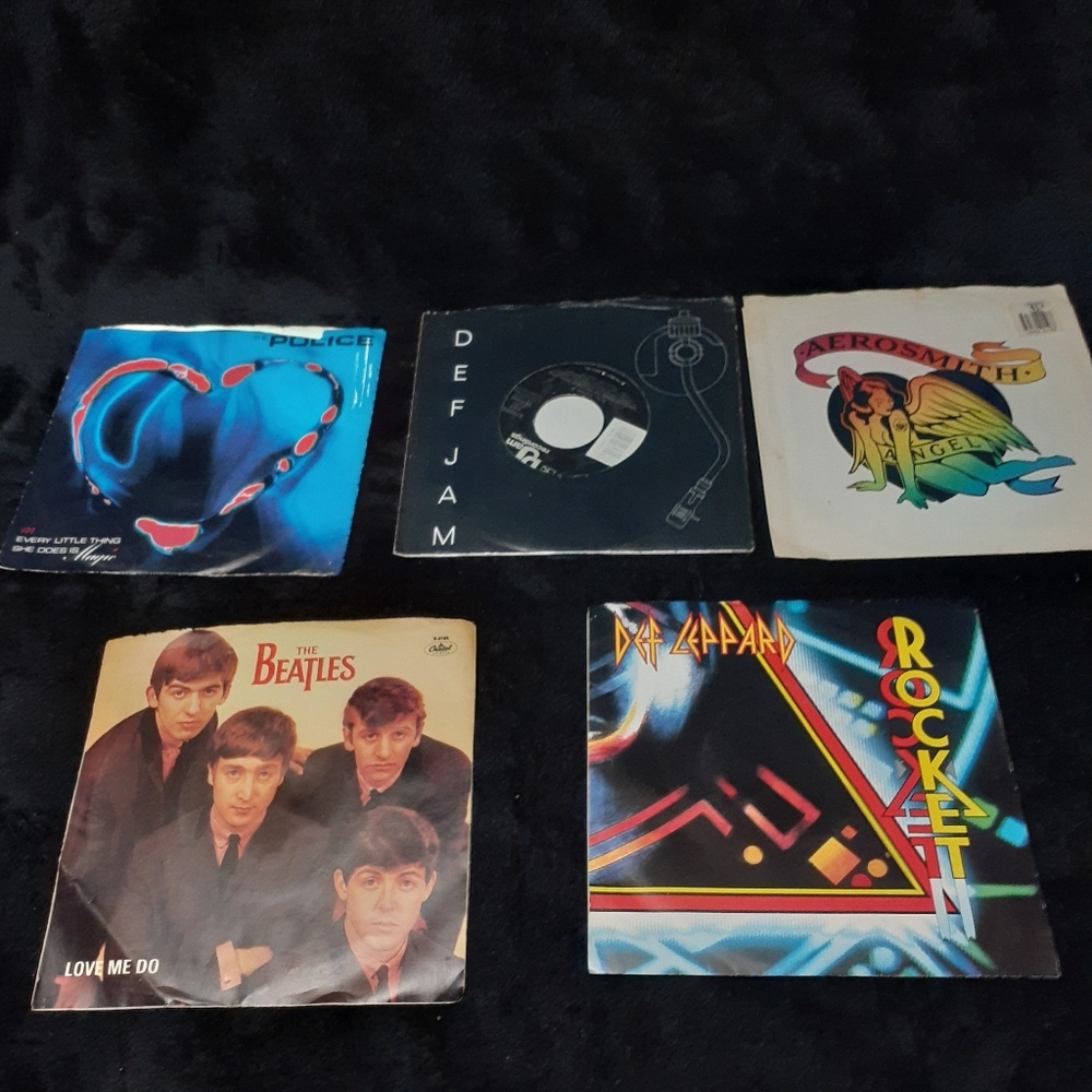 Lot Of Five Random 45s